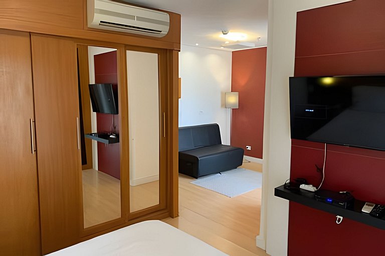 Get a Flat 701–Suíte com Terraço e Parede de Vidro | Ibirapu