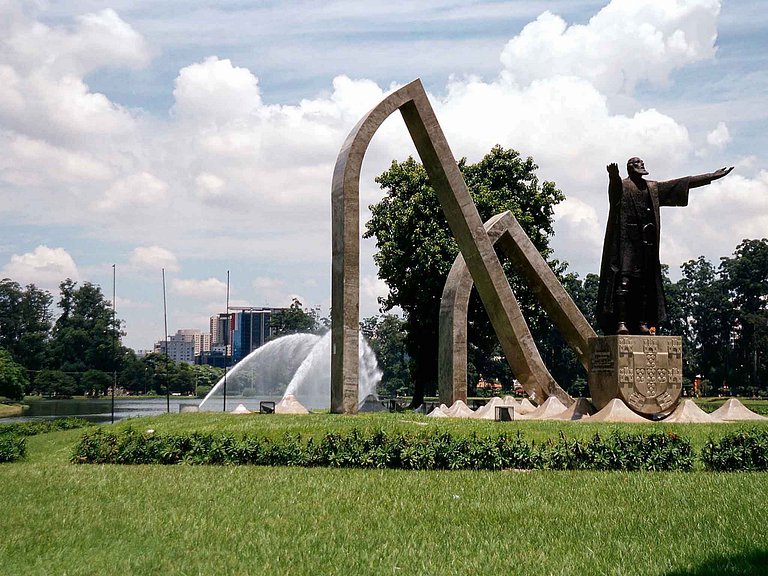 Get a Flat 2307 luxuoso Itaim SP