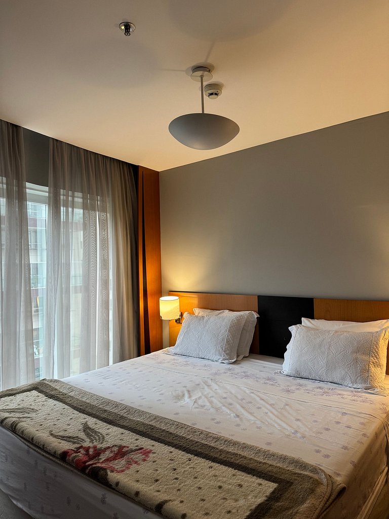 Get a Flat 401 /Jardins/ Ibirapuera