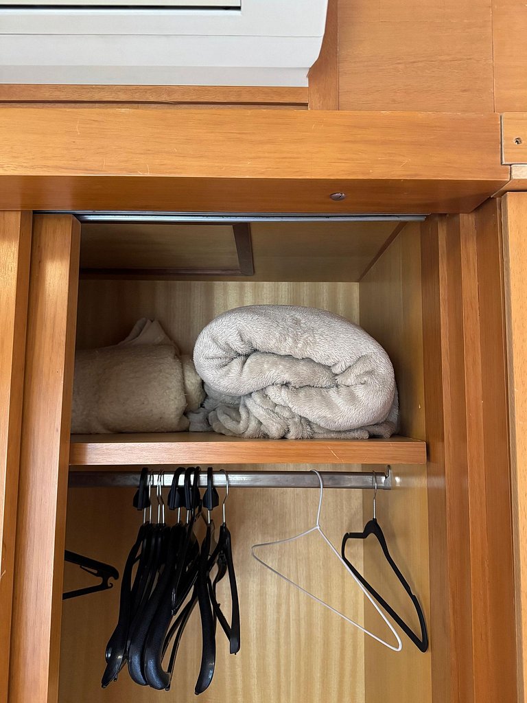 Get a Flat 701–Suíte com Terraço e Parede de Vidro | Ibirapu