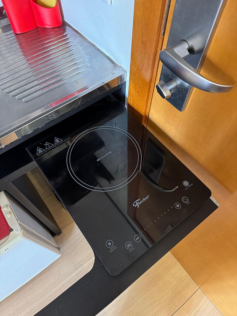 Get a Flat 701–Suíte com Terraço e Parede de Vidro | Ibirapu