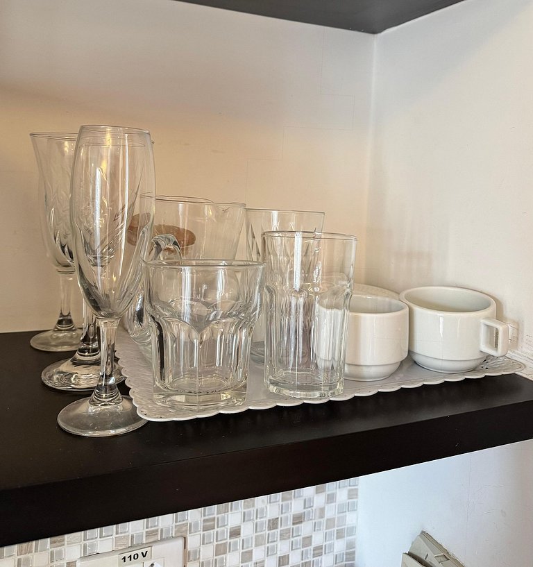 Get a Flat 701–Suíte com Terraço e Parede de Vidro | Ibirapu