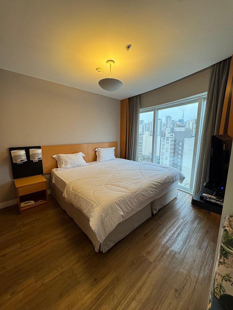 Get a Flat 1202 Jardins/ Ibirapuera