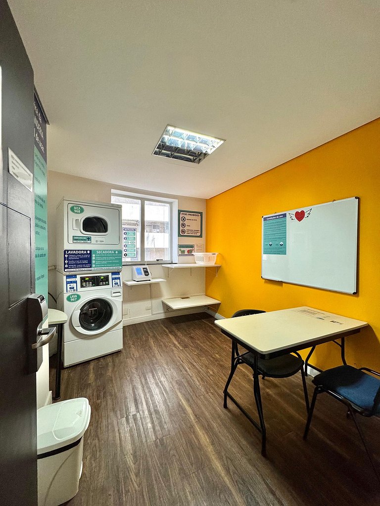 Get a Flat 701–Suíte com Terraço e Parede de Vidro | Ibirapu