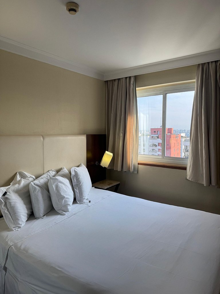 Get a Flat 100mts Av Paulista- Jardins